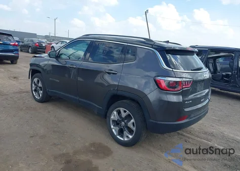 2019 Jeep Compass Limited 4X4 из США, поврежденный, VIN 3C4NJDCB8KT735418